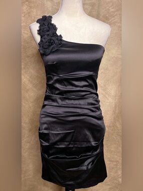 Like New - Ruby Rox Black One-Shoulder Satin Dress